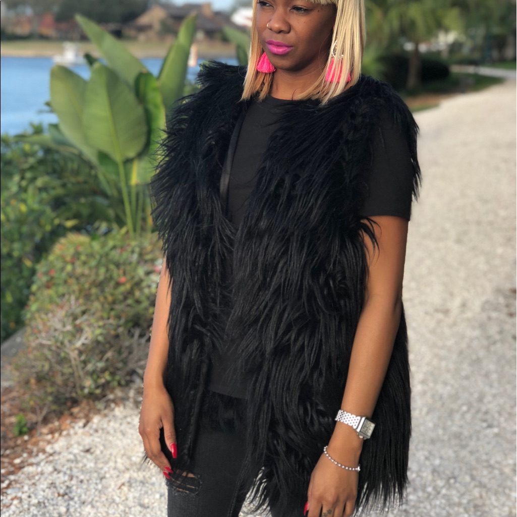 Sleeveless Faux Fur Vest
